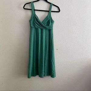 🍄 BCBGMaxAzria Green Beautiful Summer Mini Dress